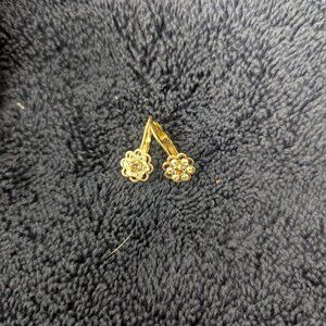 Costume Gold tone with delicate flower crystals  for pieced ears